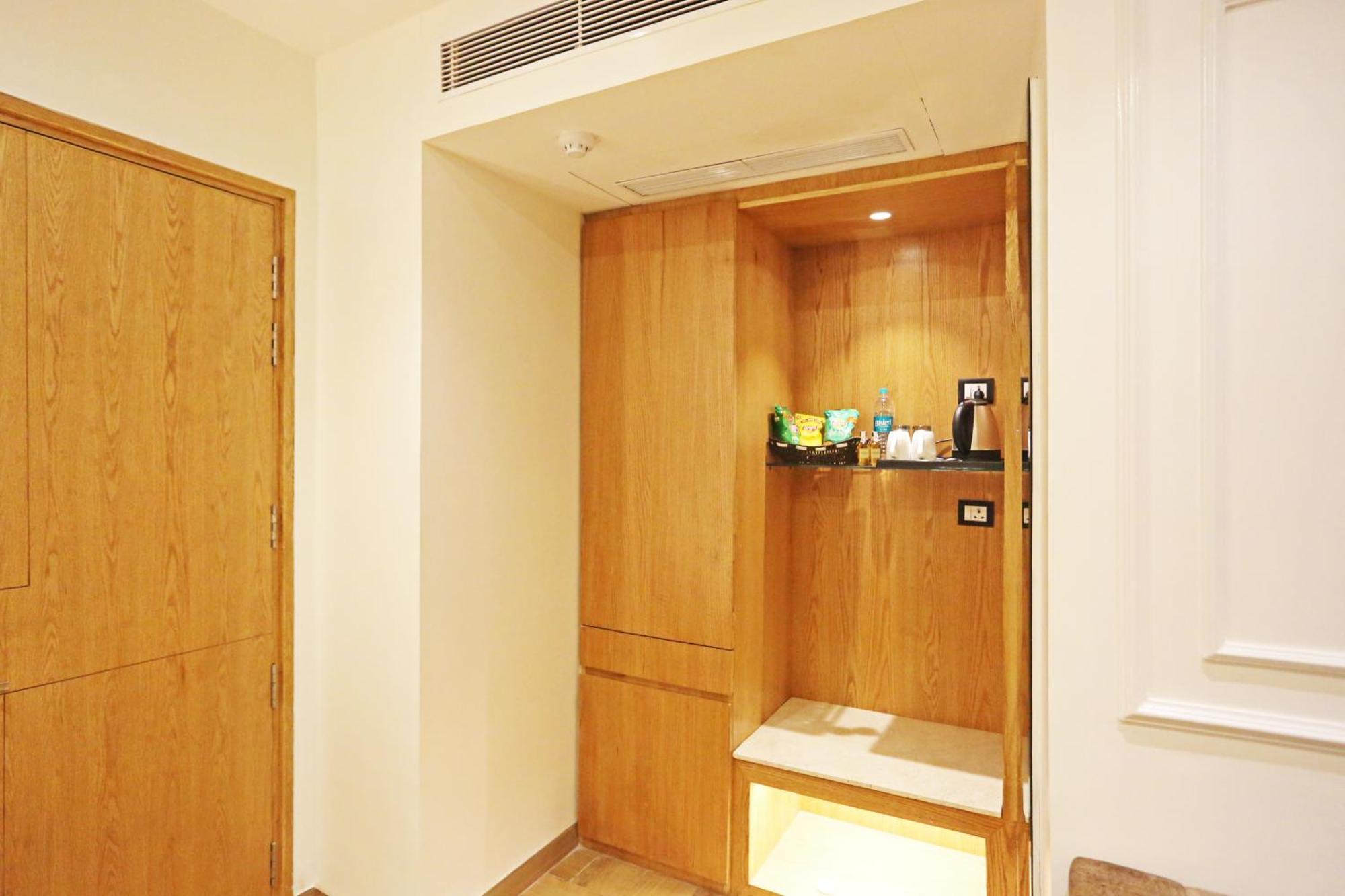 Jrd Luxury-Business Hotel Neu-Delhi Exterior foto