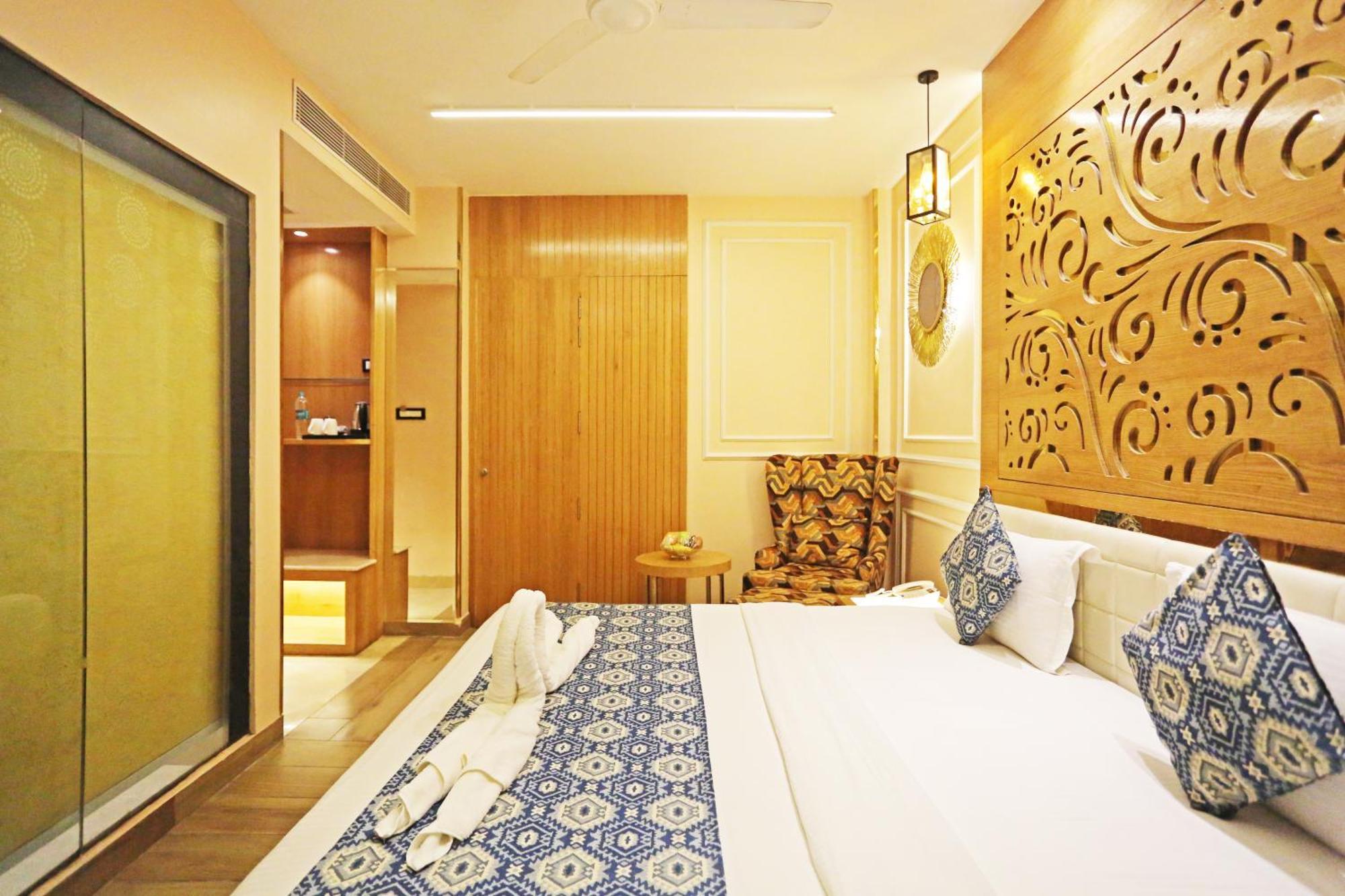 Jrd Luxury-Business Hotel Neu-Delhi Exterior foto