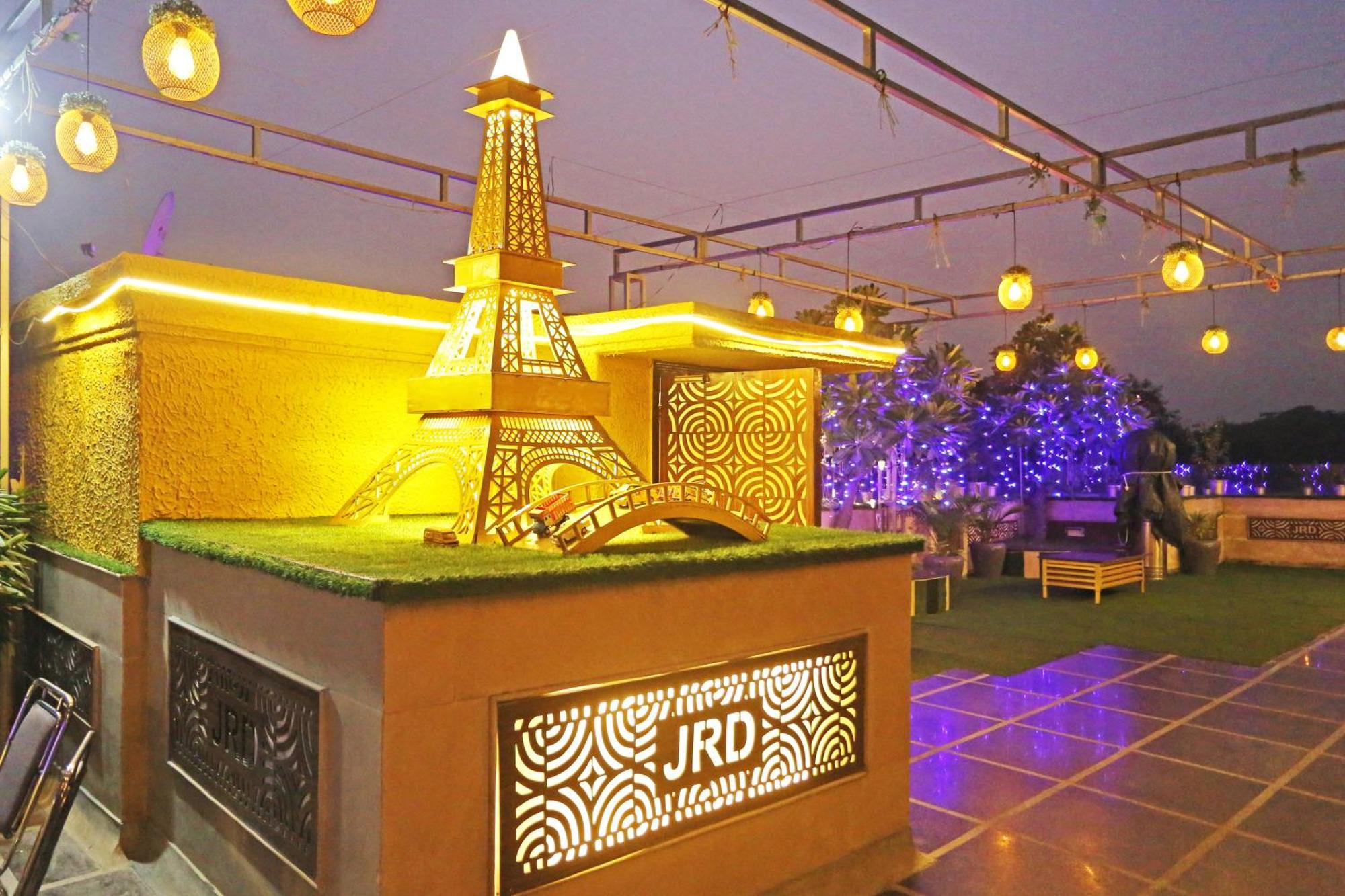 Jrd Luxury-Business Hotel Neu-Delhi Exterior foto