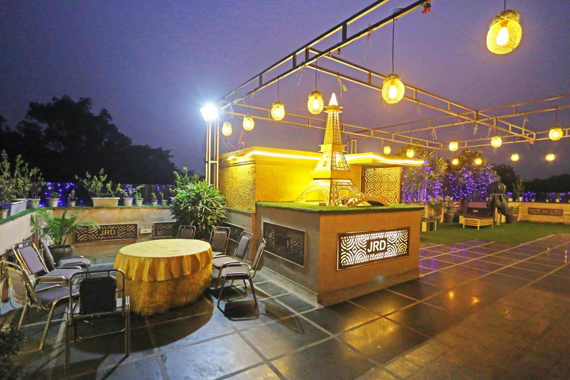 Jrd Luxury-Business Hotel Neu-Delhi Exterior foto
