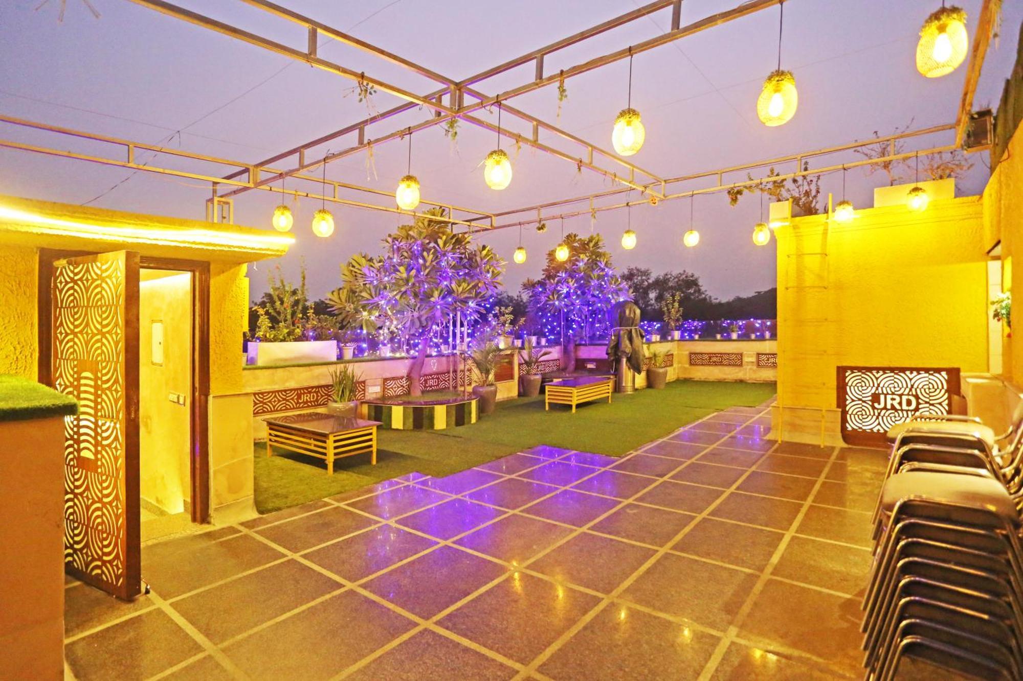 Jrd Luxury-Business Hotel Neu-Delhi Exterior foto